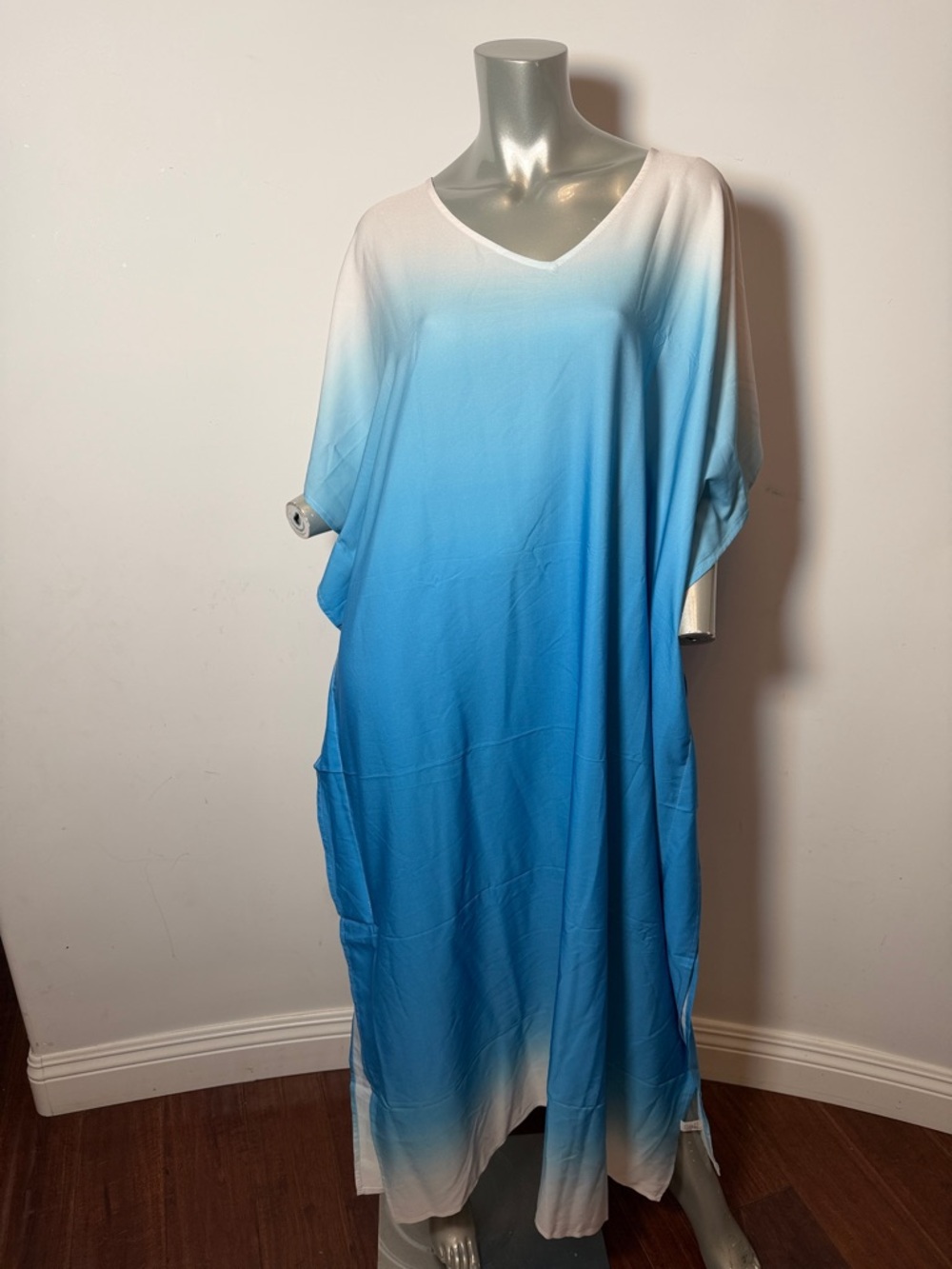 Bohemian Blue Ombre V-Neck Caftan Muumuu Beach Summer Maxi Dress